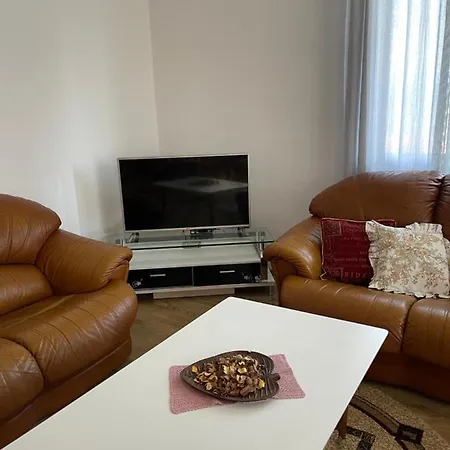 Holiday home Ajla's