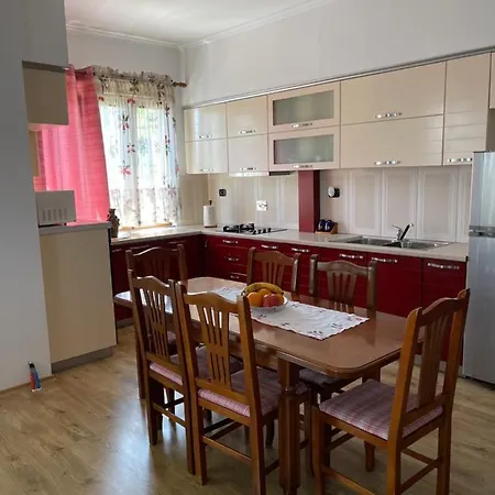 Ferienhaus Ajla's *